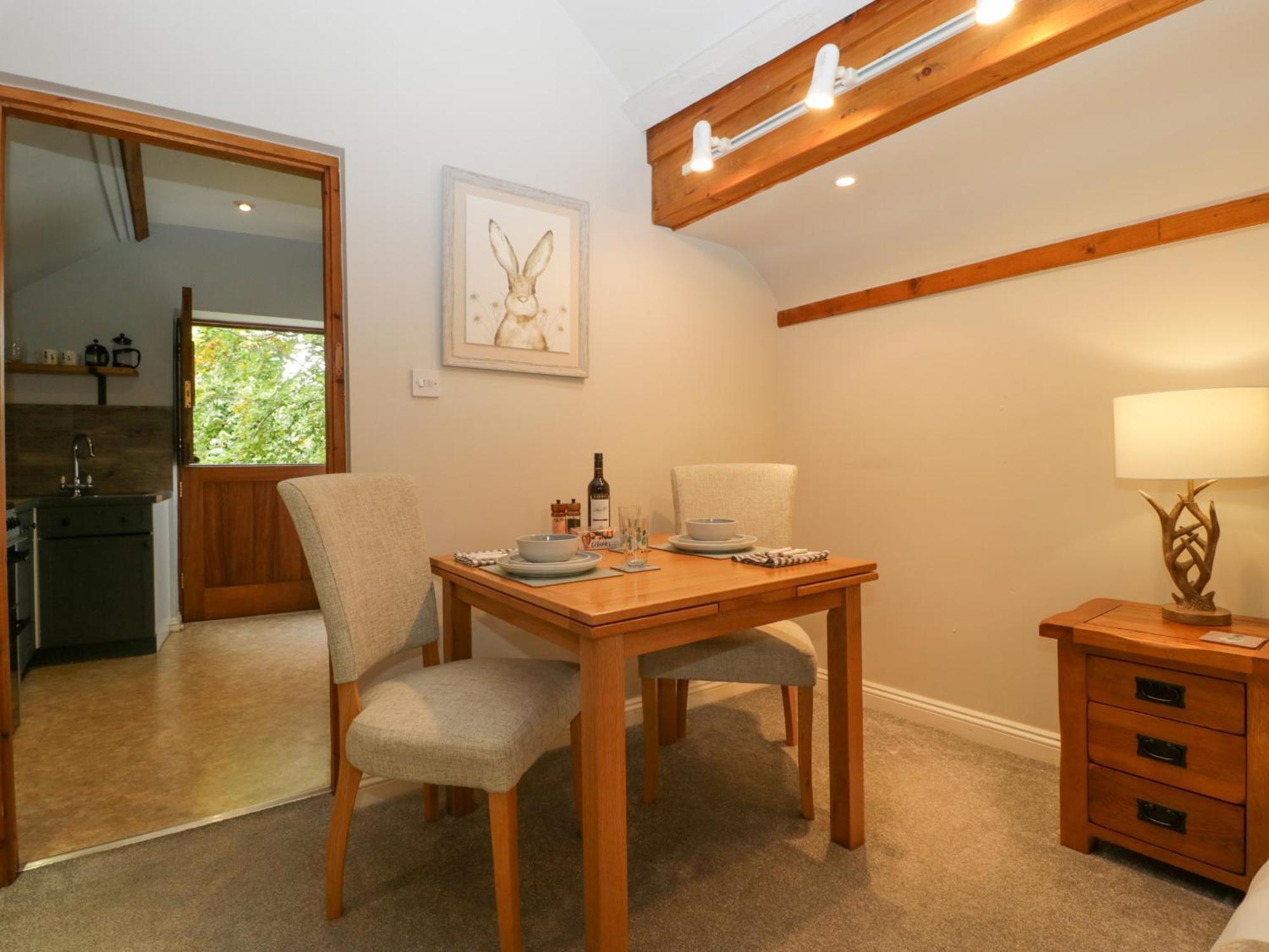 טוקסברי The Coach House Apartment מראה חיצוני תמונה